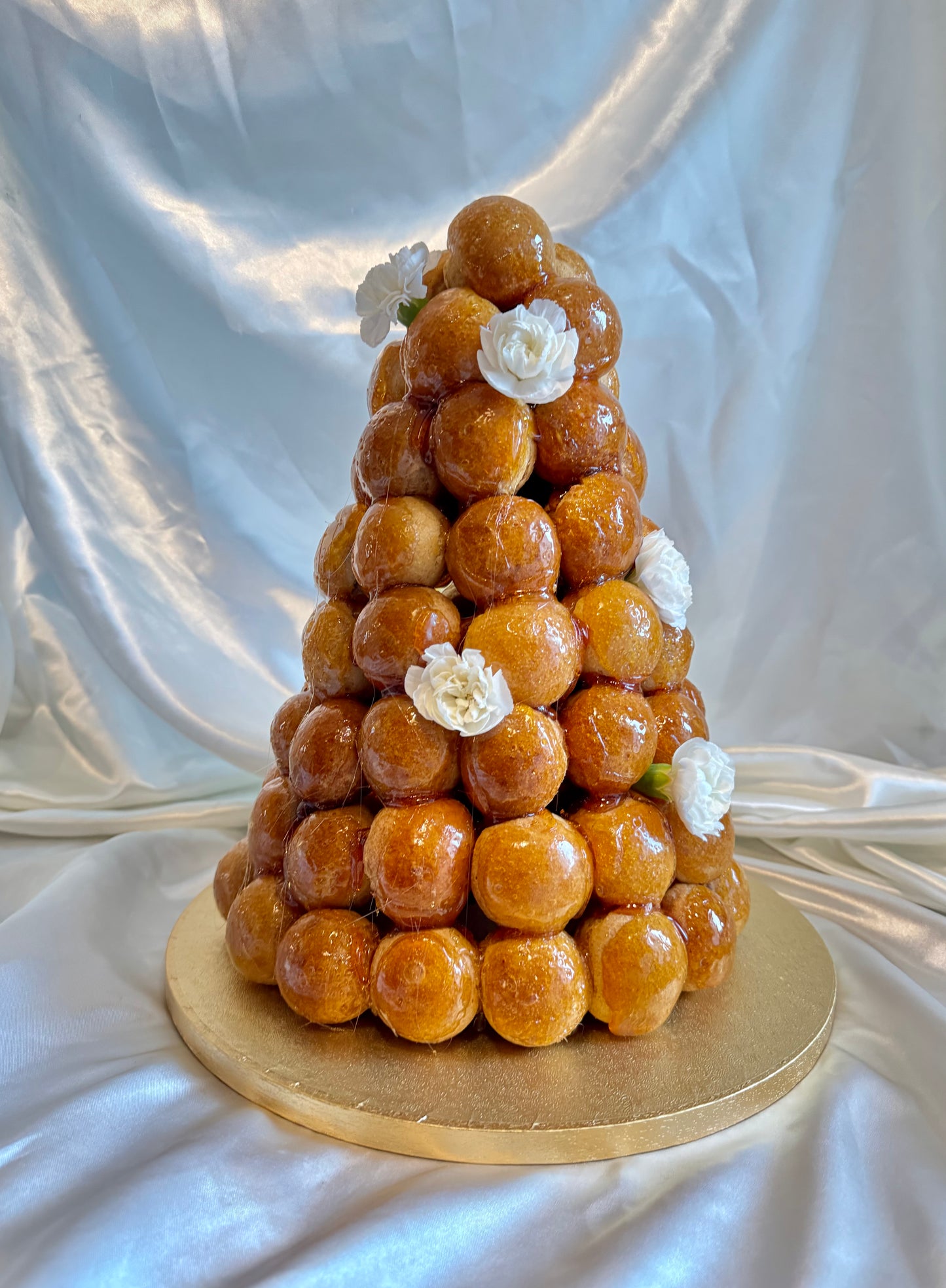 Croquembouche