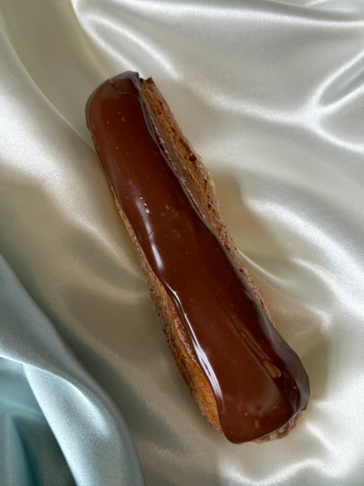 Eclair au chocolat