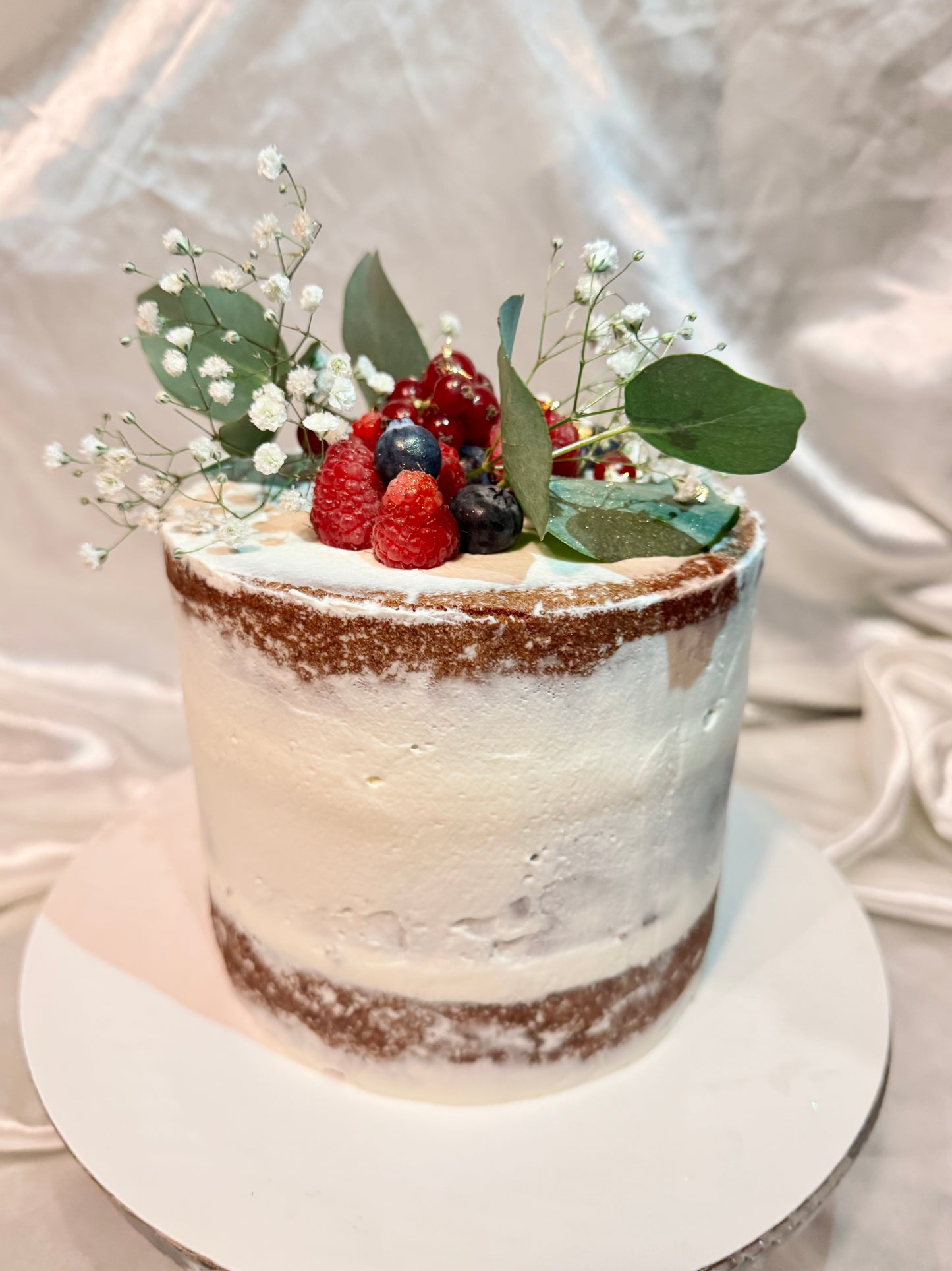 Naked Cake (Mascarpone Chantilly)